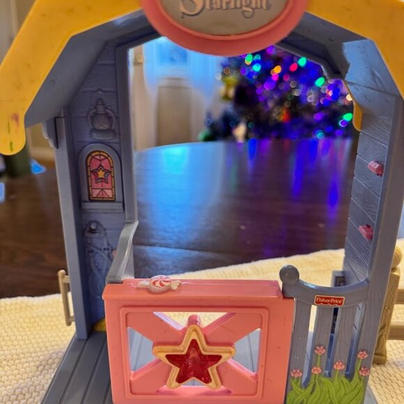 Fisher Price Loving Family Starlight Horse Stable Set 2001 Vintage wear as seen - Picture 2 of 7
